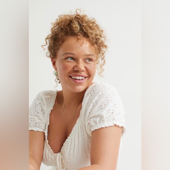 H&M - Picture 2 of 3